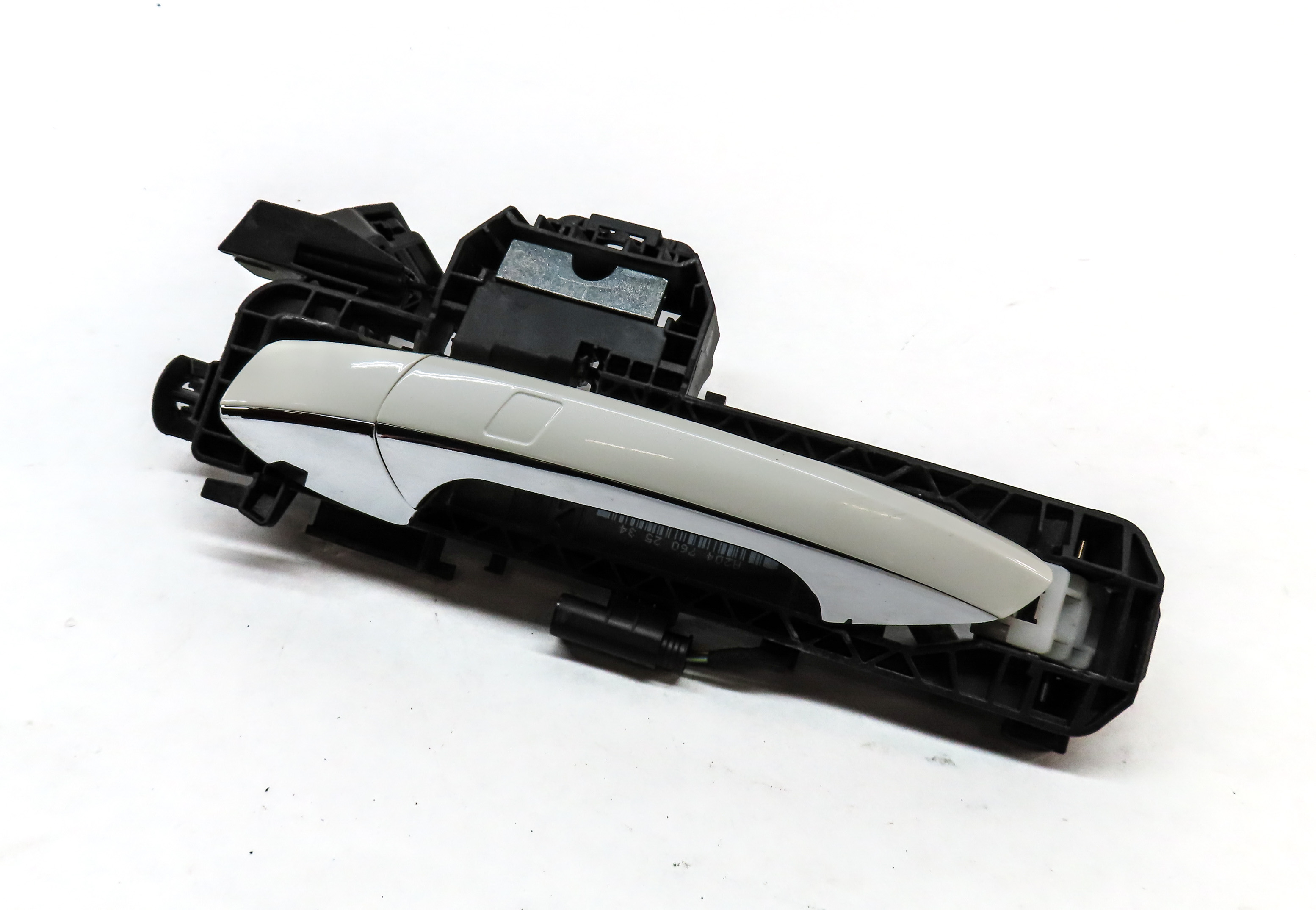 13-16 MERCEDES GL350 GL450 GL550 ML350 - LEFT REAR KEYLESS DOOR HANDLE (WHITE) — exact item pictured